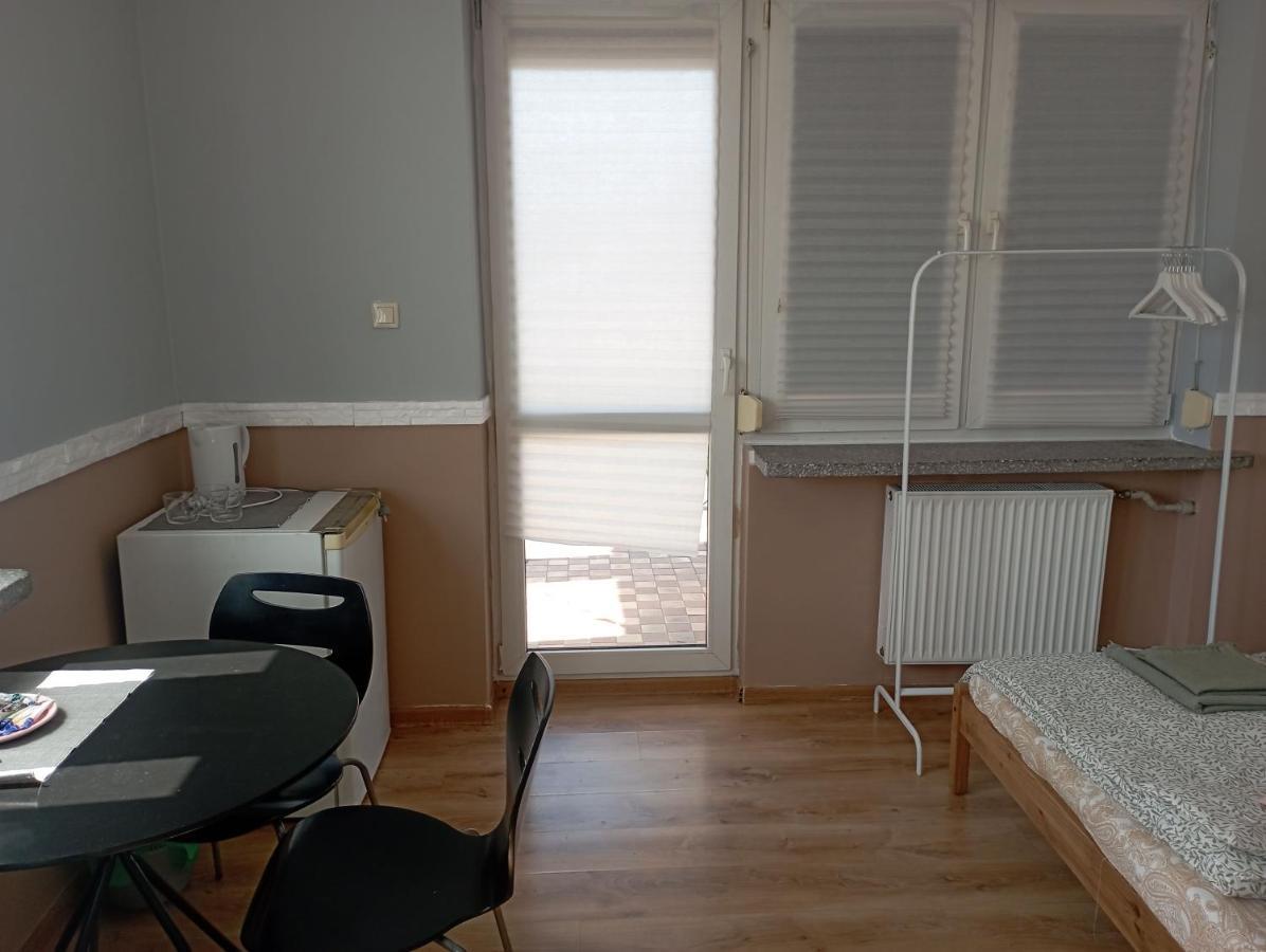 Pokoje Targowek Pensjonat Warszawa